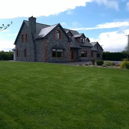 Carraig House Sleeps 2 Pets Allowed Апартаменты *