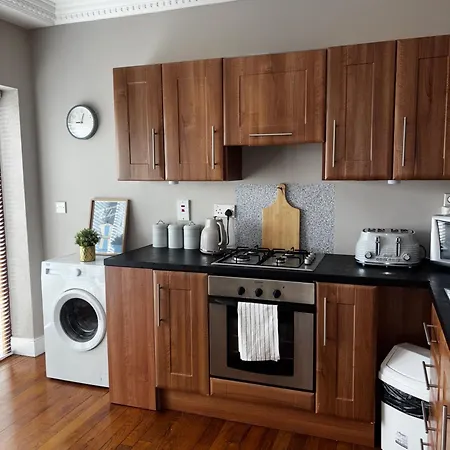 Carraig House Sleeps 2 Pets Allowed Apartment Cavan
