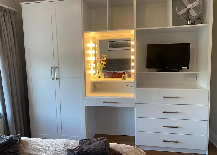 Carraig House Sleeps 2 Pets Allowed Apartamento Cavan